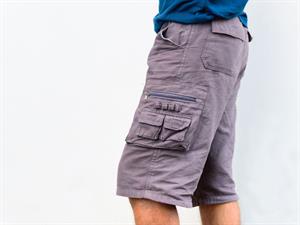 Shutterstock_2131210429_shorts_šorti.jpg