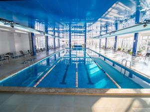 Shutterstock_2460970849_swimming pool_peldbaseins.jpg