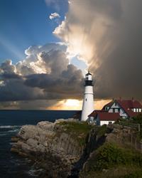 lighthouse-168132_1920.jpg
