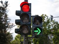 trafficlightshutterstock1775553077.jpg