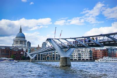 millennium_bridge_pix.jpg