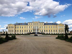 palace2.jpg