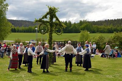 midsummer-pix.jpg