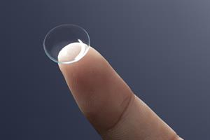 smart-contact-lens-fingertip-new-tech.jpg