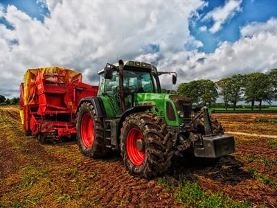 pix_tractor.jpg