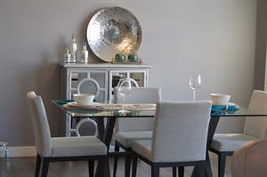 dining-room-1006525_960_720.jpg