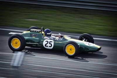 pix_race car2.jpg