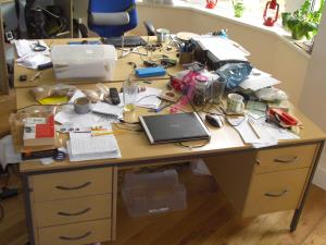 untidy-desk.jpg